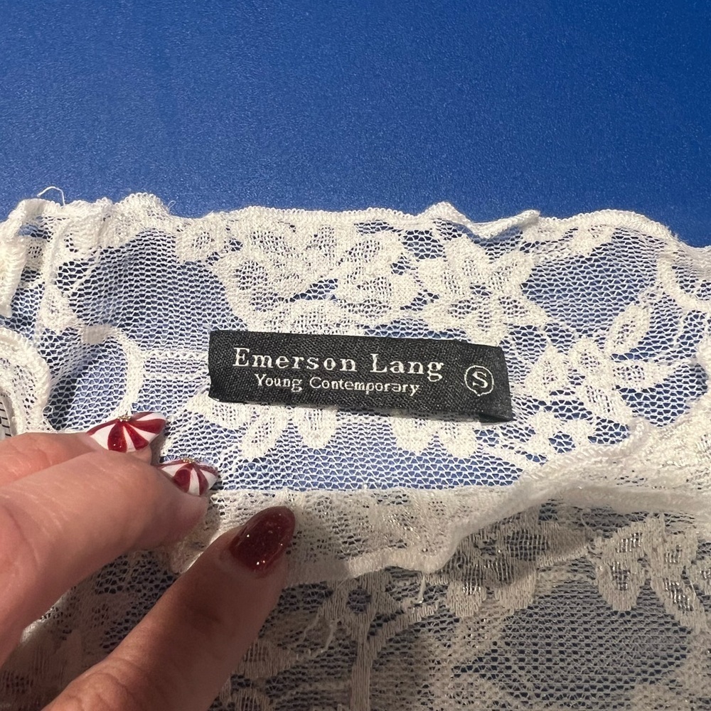 Chic & Romantic Emerson Young Ivory Floral Lace Mock Long Sleeve Size Small - Picture 6 of 8